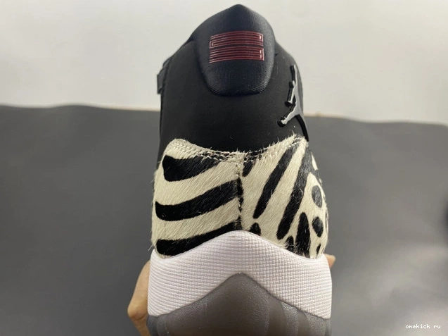 Chep Onekick JORDAN 11 INSTINCT AIR AR0715-010 ANIMAL 0810